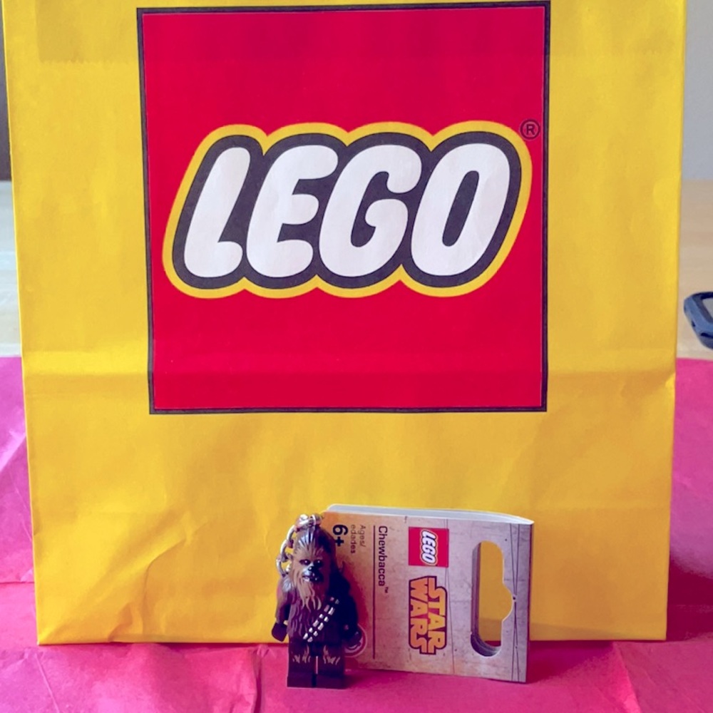 🧱 LEGO STAR WARS CHEWBACCA KEYCHAIN 🧱 NWT 🧱